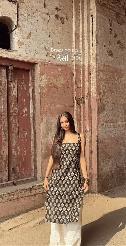 Women's Printed Straight Sleeveless Black Kurti - Ethnic Elegance with Modern Charm